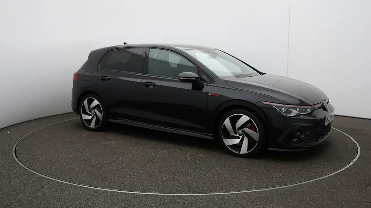 2022-volkswagen-golf-20-tsi-gti-dsg-big-37