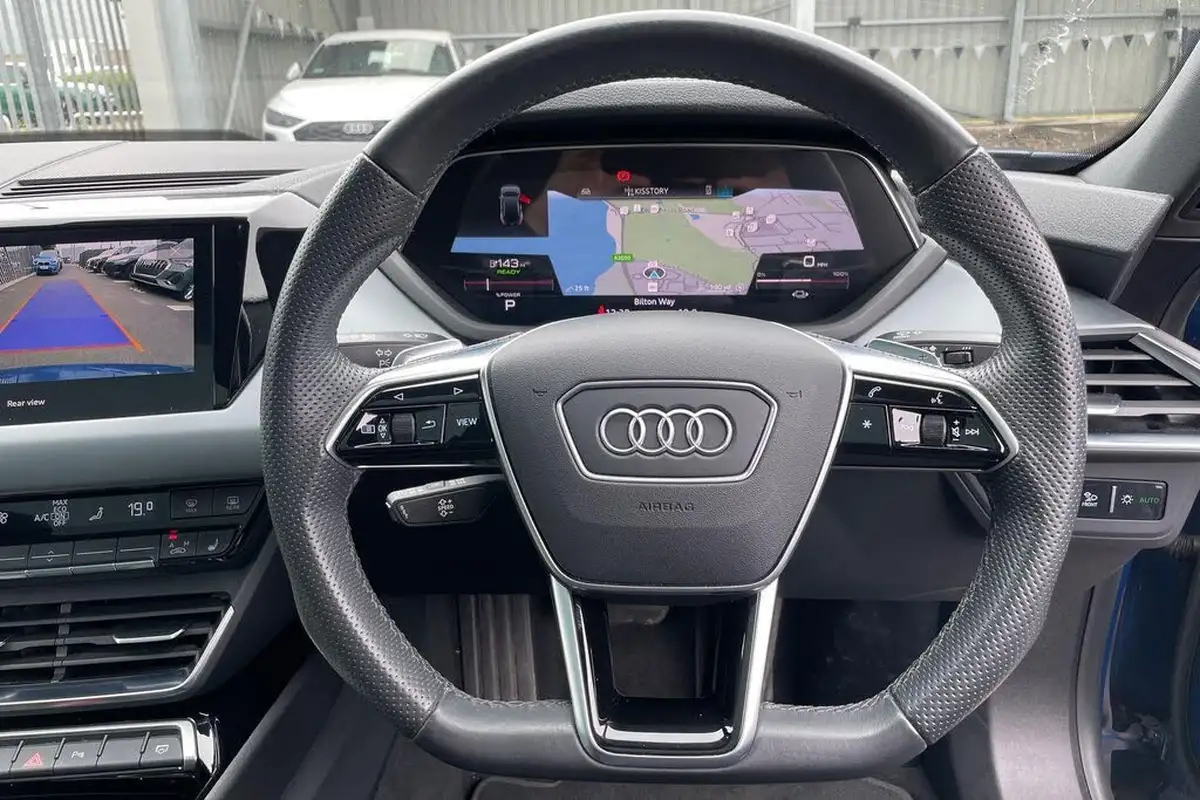 2022-audi-e-tron-gt-e-big-33