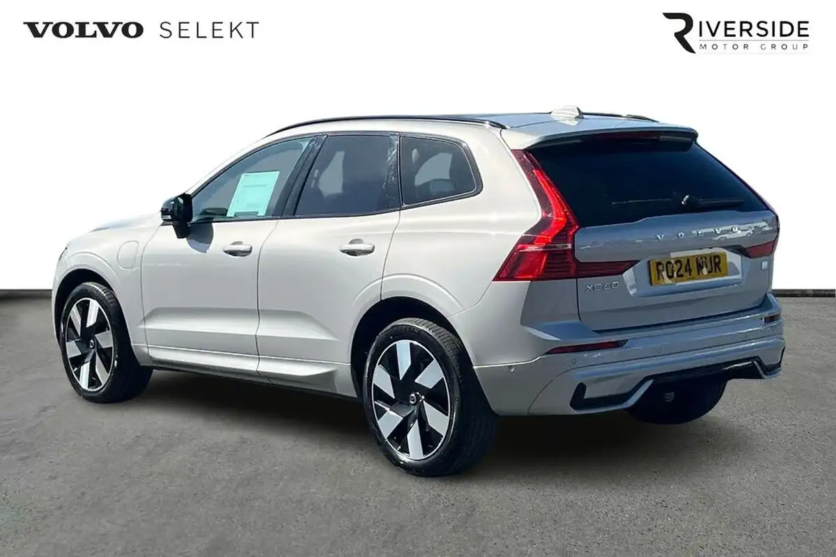 2024-volvo-xc60-20-b5-plus-big-2