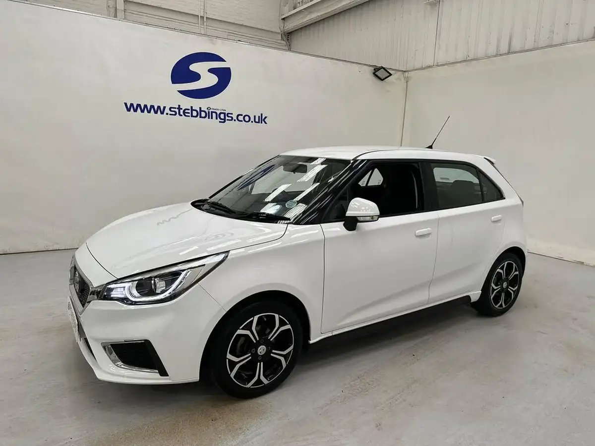 2021-mg-mg3-15-vti-tech-exclusive-nav-big-2