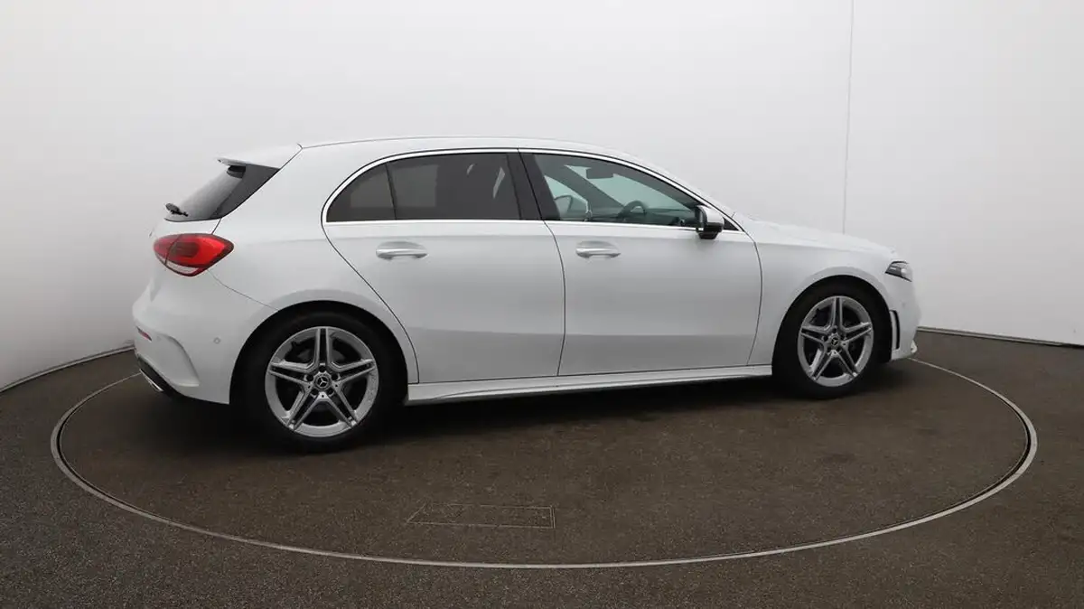 2019-mercedes-benz-a-class-13-a200-amg-line-premium-hatchback-5d-big-42