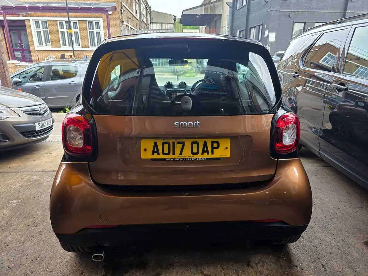 2017-smart-fortwo-09-prime-sport-90bhp-premiumss-coupe-twinamic-big-12