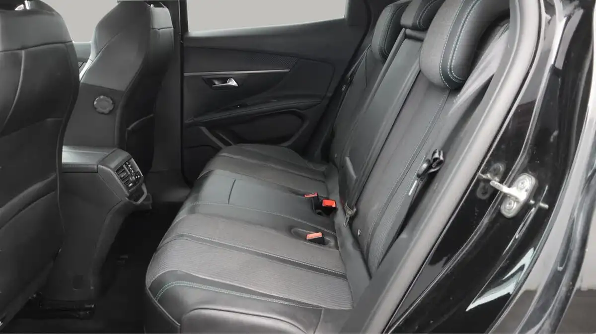2022-peugeot-3008-suv-16-puretech-allure-225bhp-hybrid-big-16