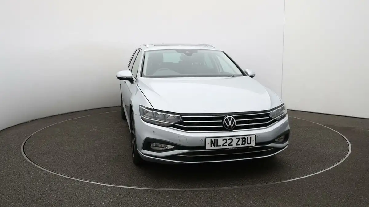 2022-volkswagen-passat-15-tsi-sel-estate-5d-dsg-big-41
