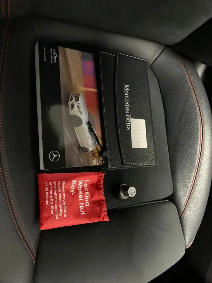 2019-mercedes-benz-a-class-13-a200-amg-line-executive-hatchback-5d-big-38