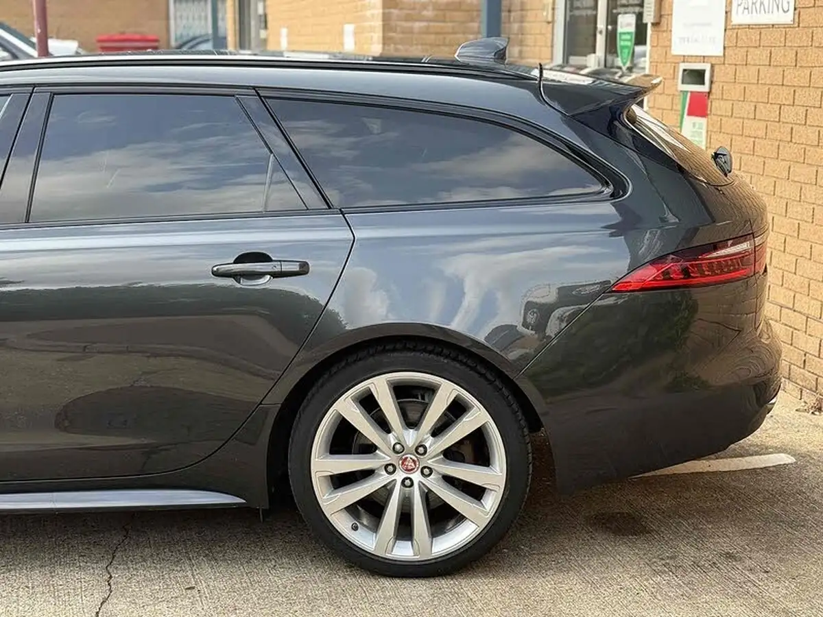 2018-jaguar-xf-20i-r-sport-249ps-sportbrake-5d-1998cc-big-3