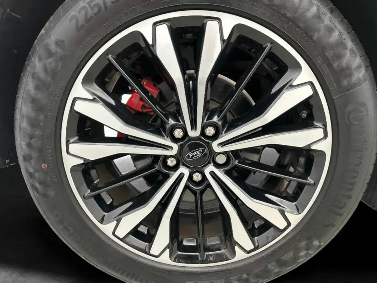2021-ford-kuga-15-st-line-x-edition-big-10