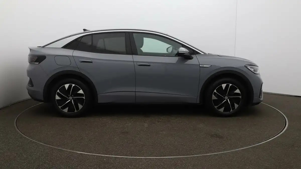 2023-volkswagen-id5-e-tech-174ps-big-50