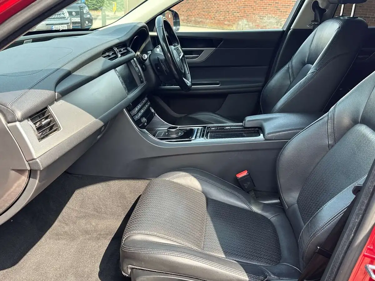 2018-jaguar-xf-20td-prestige-180ps-sportbrake-5d-1999cc-auto-big-6