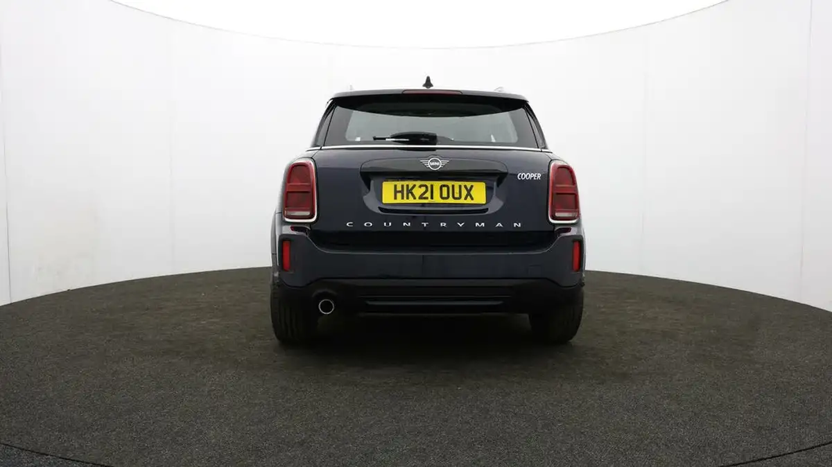 2021-mini-countryman-15-cooper-classic-big-47