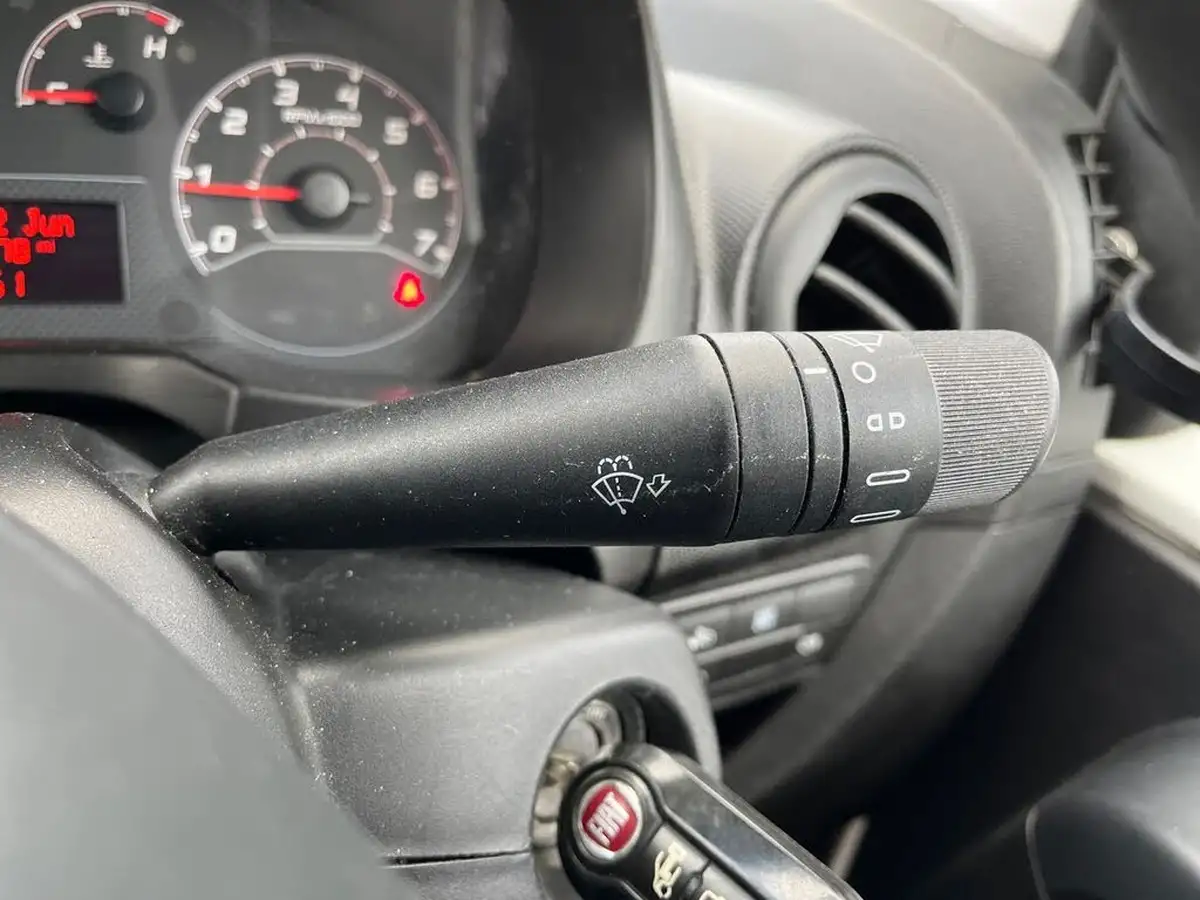 2020-fiat-fiorino-13td-cargo-tecnico-big-21