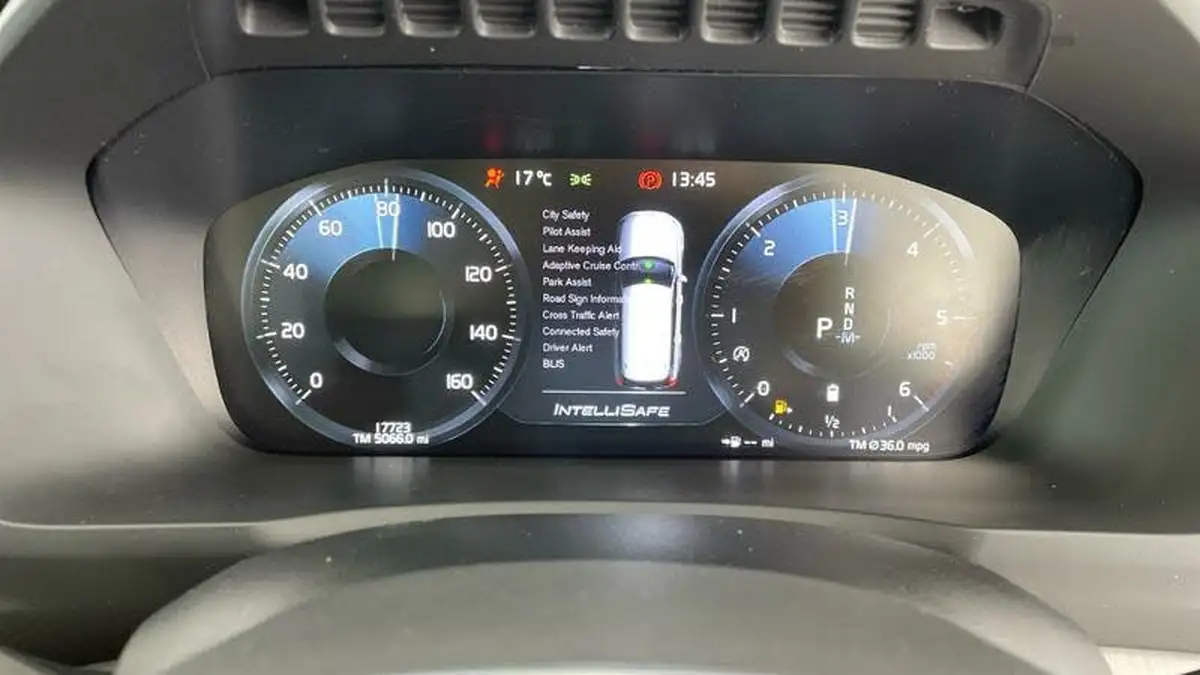2022-volvo-xc90-20td-b5-momentum-big-23