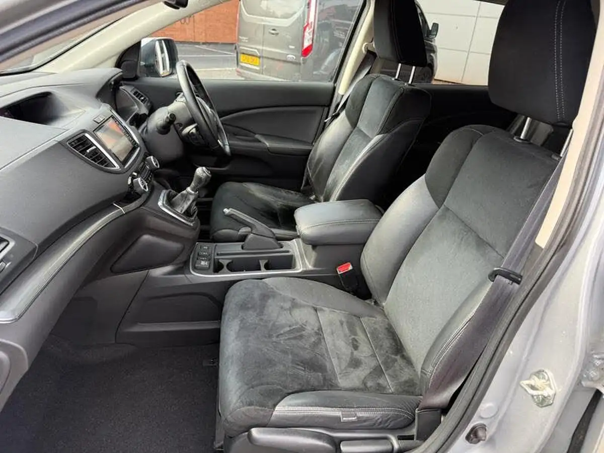 2016-honda-cr-v-20-i-vtec-sr-big-5