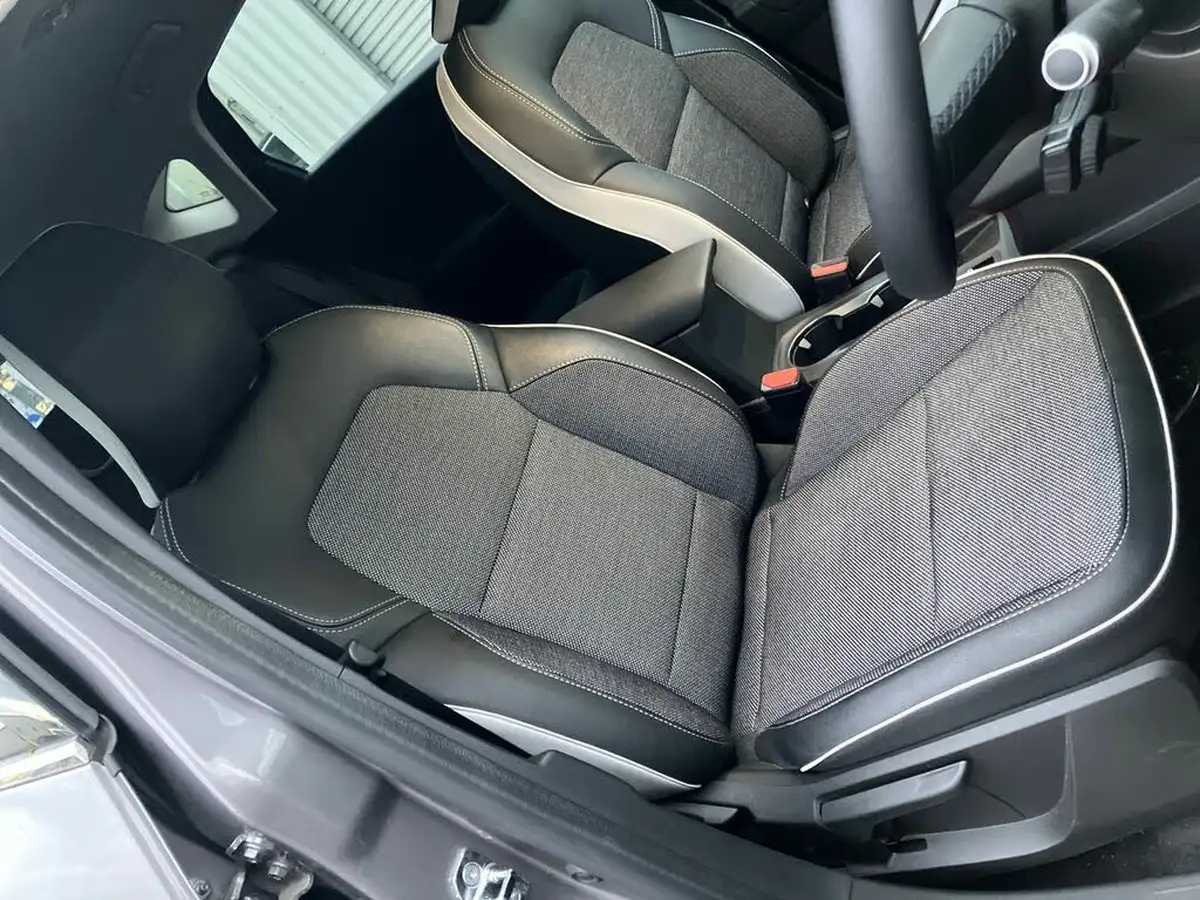 2021-renault-captur-10-tce-s-edition-90ps-big-37