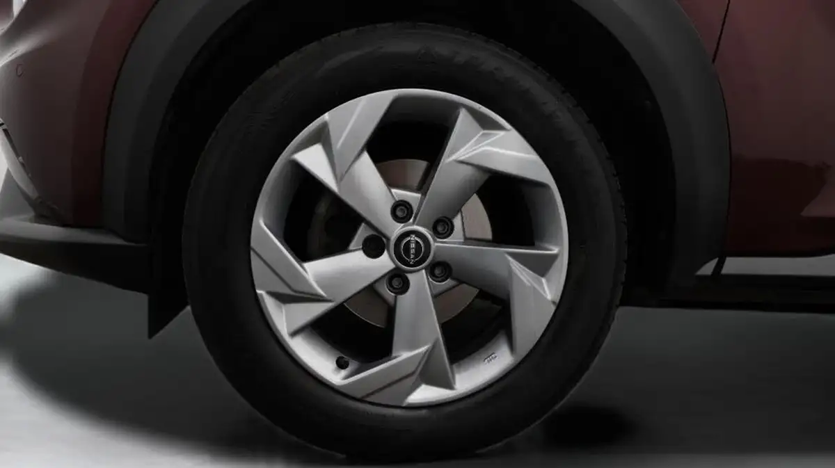 2023-nissan-juke-10-dig-t-n-connecta-dct-big-18