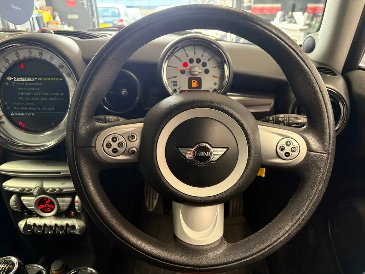 2007-mini-cooper-16-cooper-s-175bhp-hatchback-3d-big-42