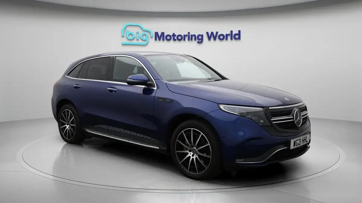 2021-mercedes-benz-eqc-e-eqc-400-amg-line-big-1