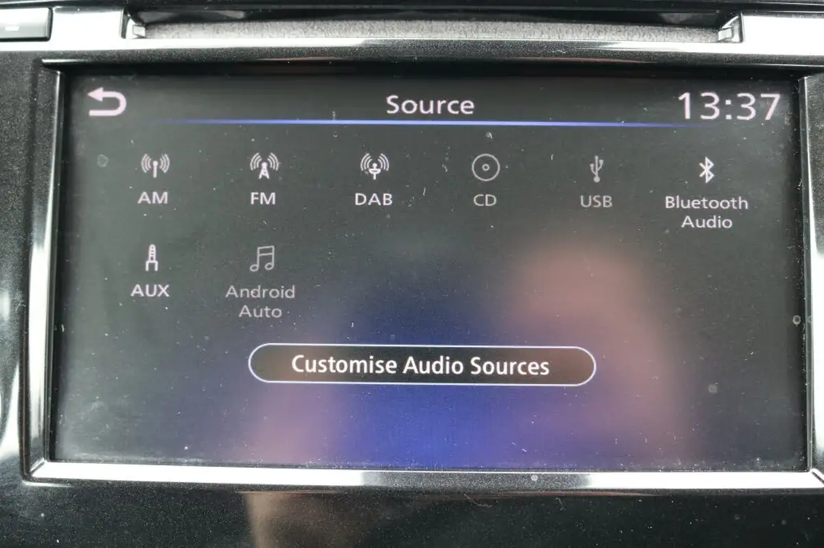 2019-nissan-qashqai-15dci-acenta-premium-heat-pack-big-8