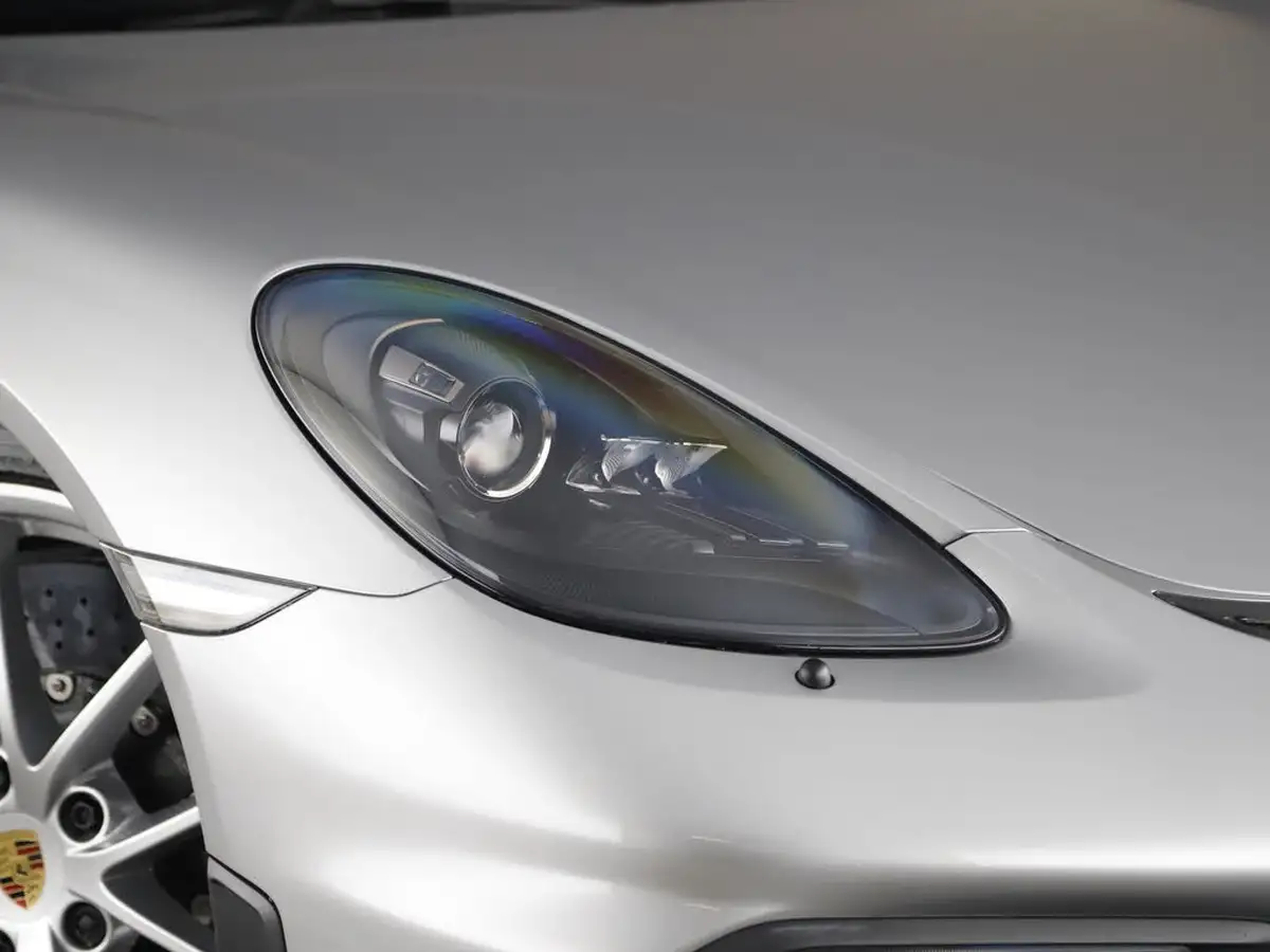 2020-porsche-boxster-718-40-spyder-big-33