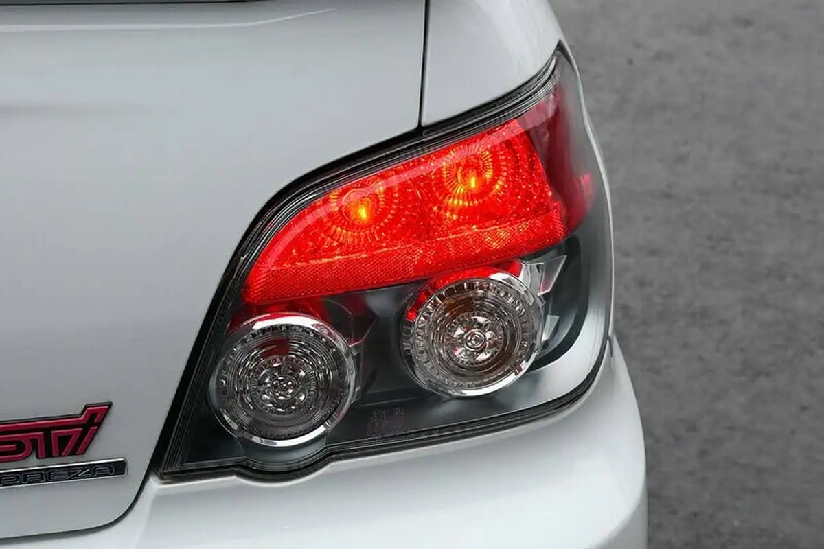 2006-subaru-impreza-big-23