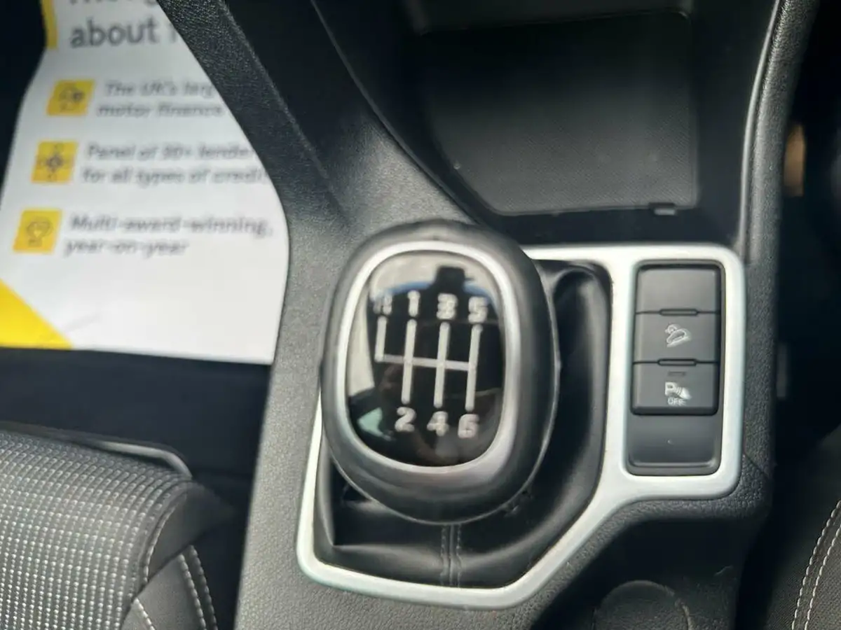 2020-kia-sportage-16-gdi-2-big-17