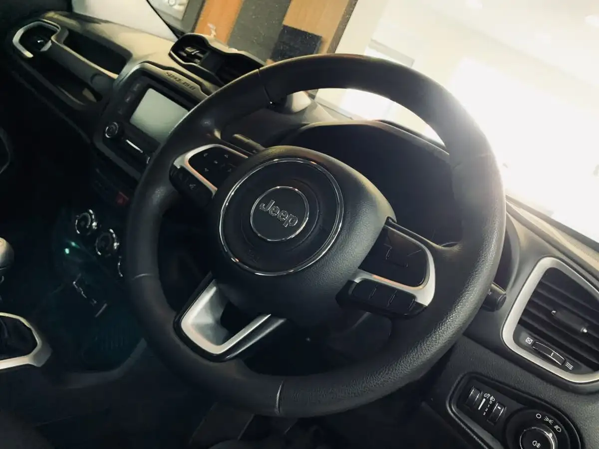 2016-jeep-renegade-16-multijet-ii-sport-ss-big-9