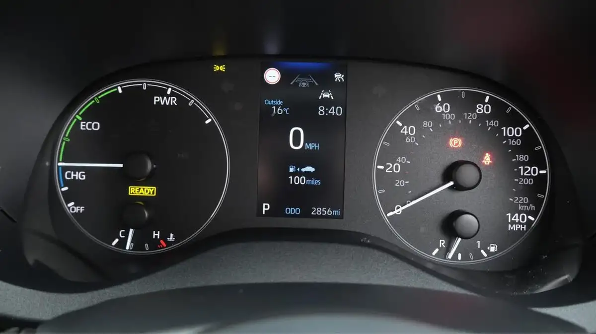 2025-toyota-yaris-15-vvt-i-icon-big-10