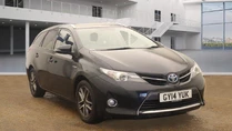 2014 Toyota Auris 1.8 VVT-i HSD Icon Plus Touring Sports
