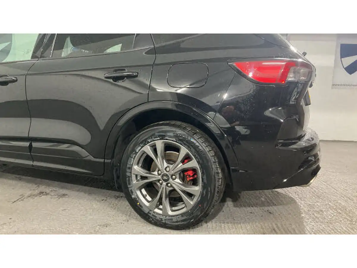 2022-ford-kuga-big-33