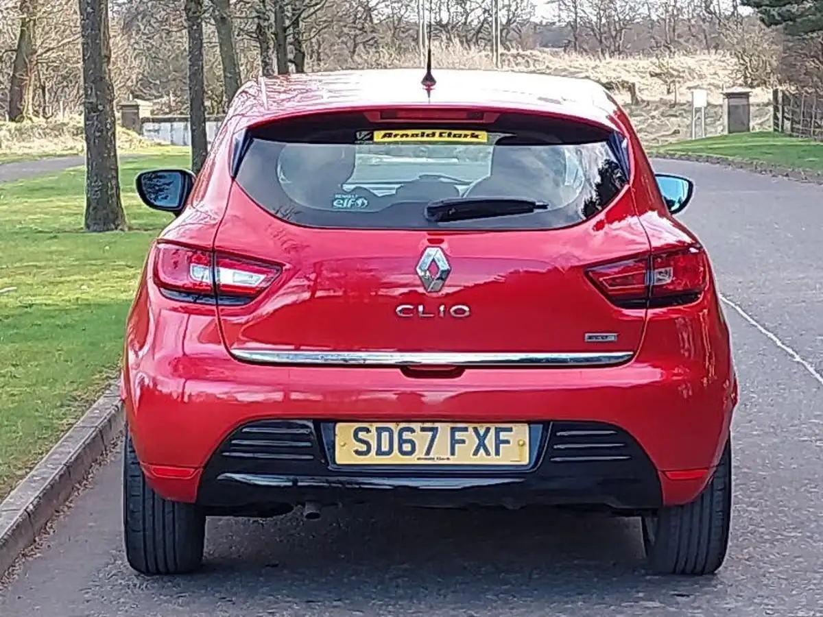 2017-renault-clio-15dci-dynamique-nav-big-18