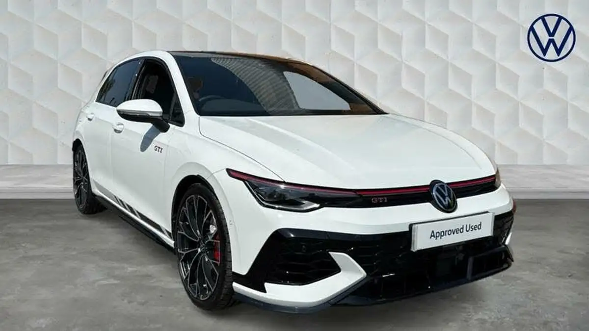 2025-volkswagen-golf-20-tsi-gti-clubsport-big-0
