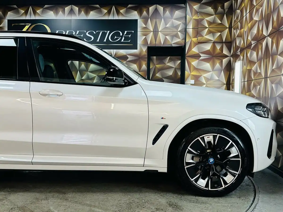 2022-bmw-ix3-e-m-sport-pro-big-34