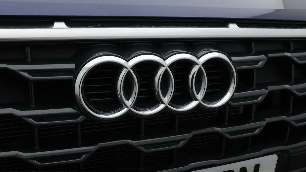 2023-audi-q2-15-35-tfsi-s-line-tronic-big-24