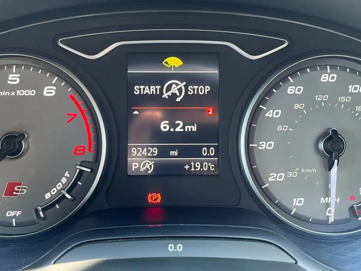 2018-audi-s3-20-tfsi-quattro-black-edition-sportback-5d-s-tronic-big-29