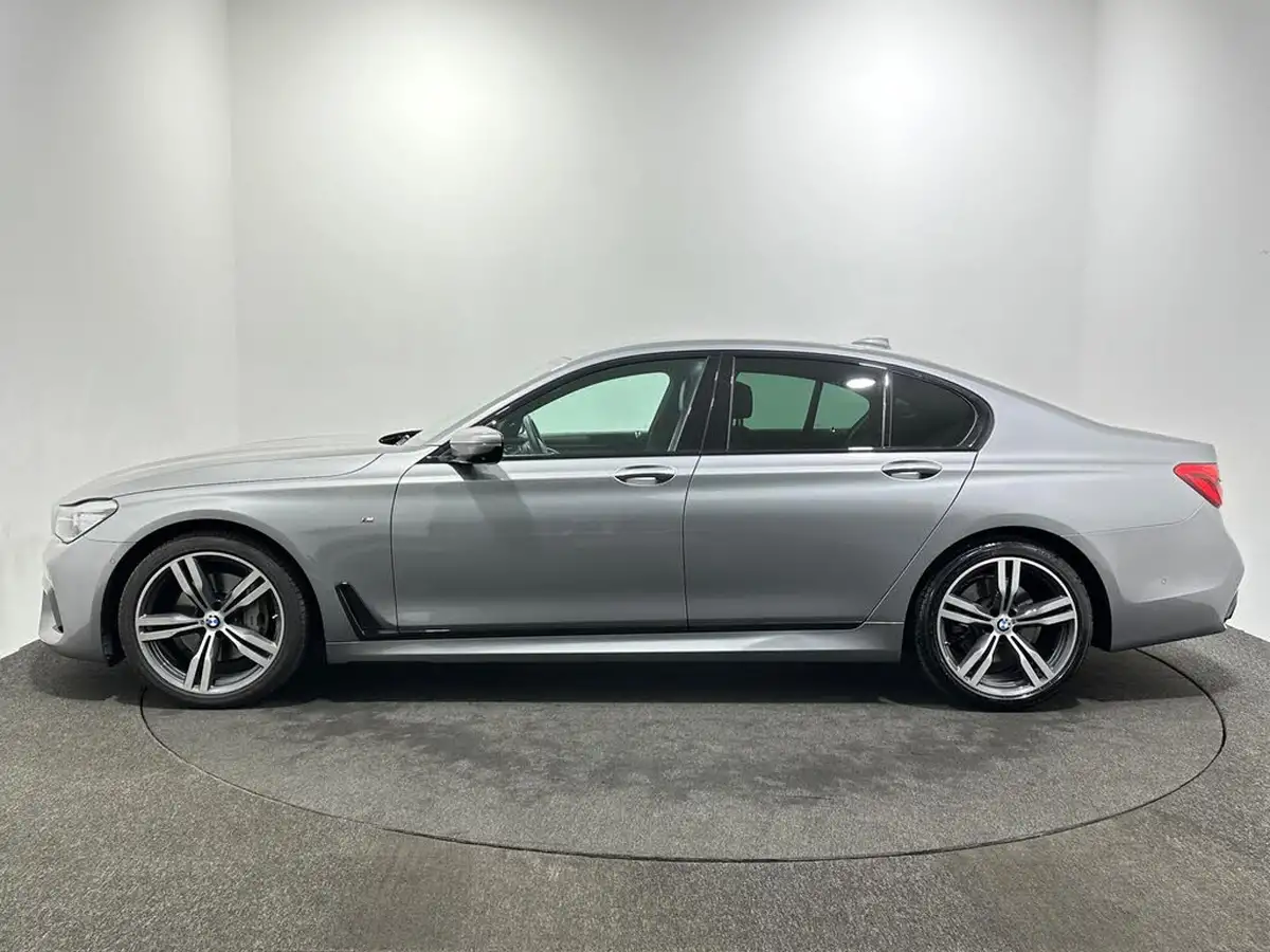 2018-bmw-7-series-30td-730d-m-sport-xdrive-big-4