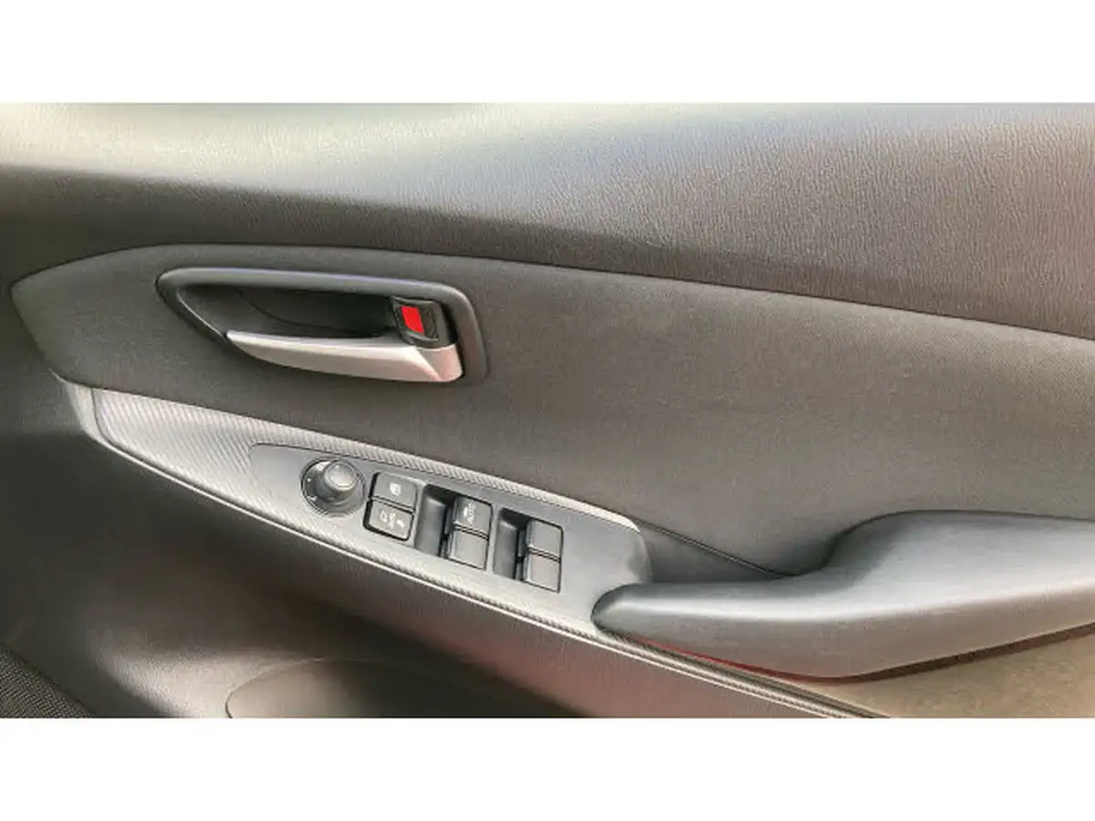 2019-mazda-mazda2-15-se-l-nav-auto-big-21