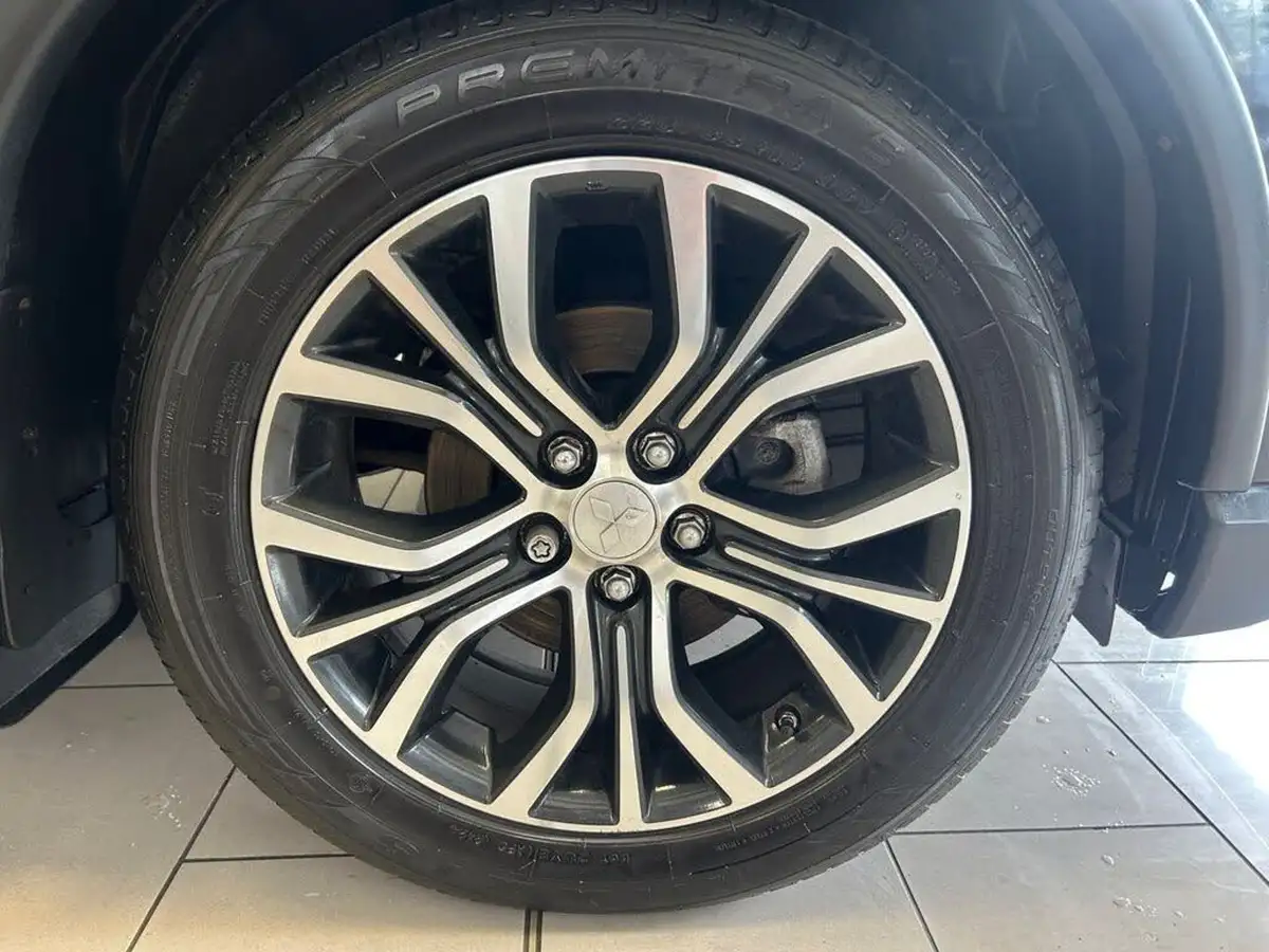 2018-mitsubishi-outlander-22di-d-3-auto-big-8