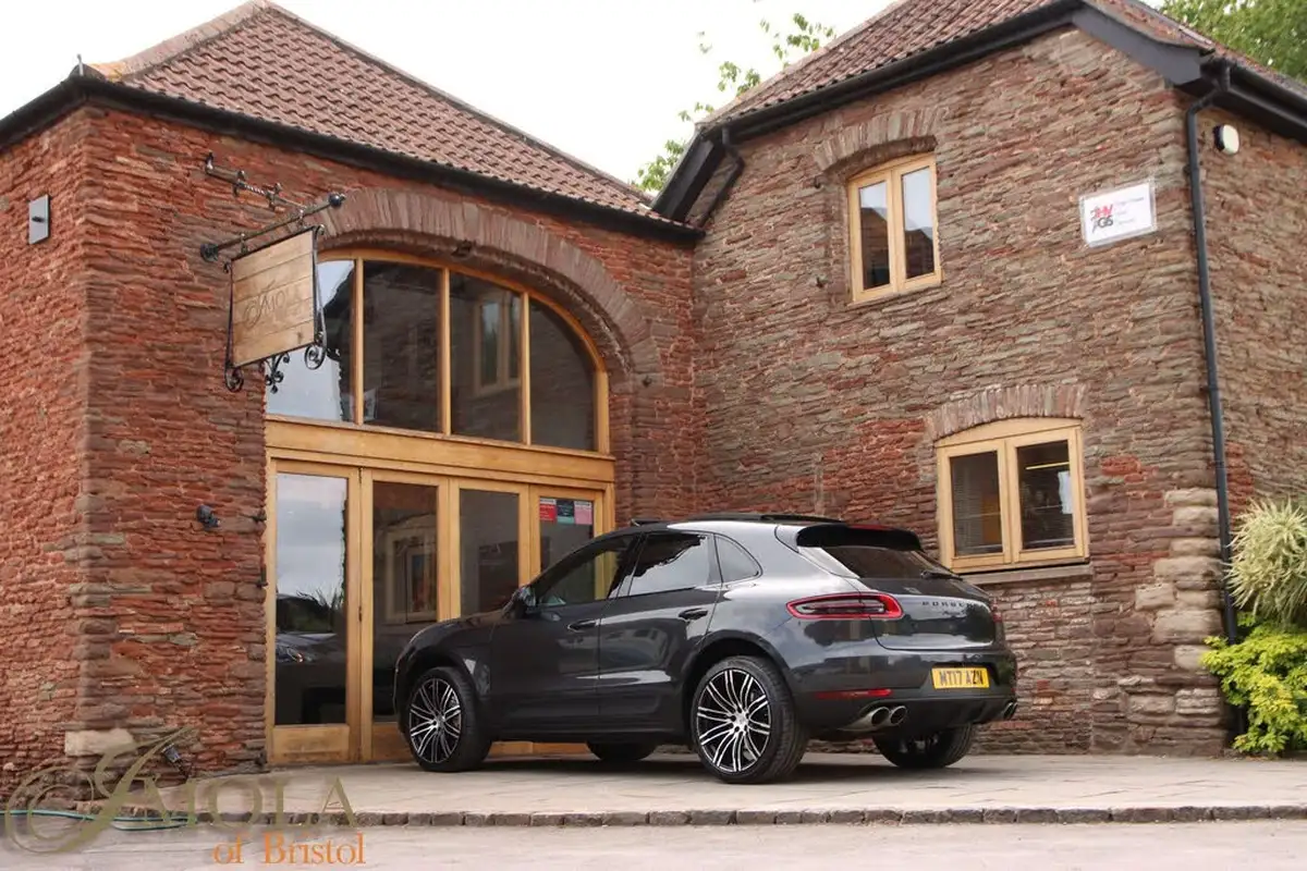 2017-porsche-macan-30td-s-ss-big-32