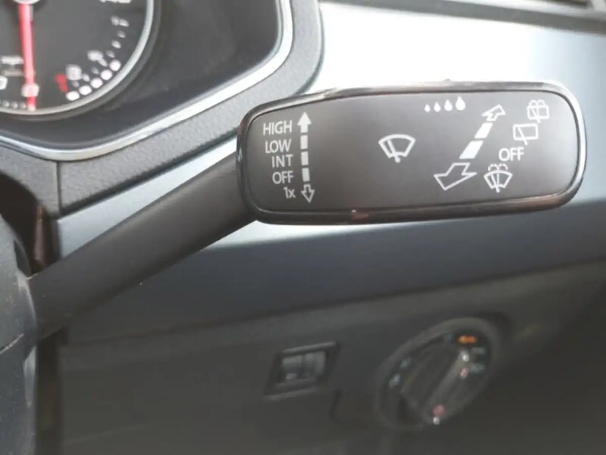 2018-seat-arona-16tdi-se-technology-lux-big-17