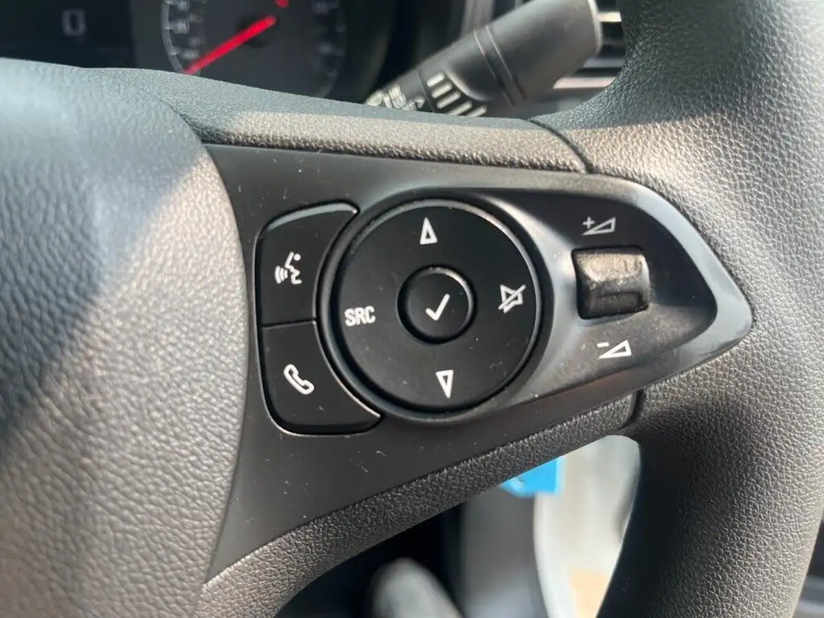 2021-vauxhall-combo-15cdti-sportive-2300-100pseu6dt-l1h1-panel-big-36