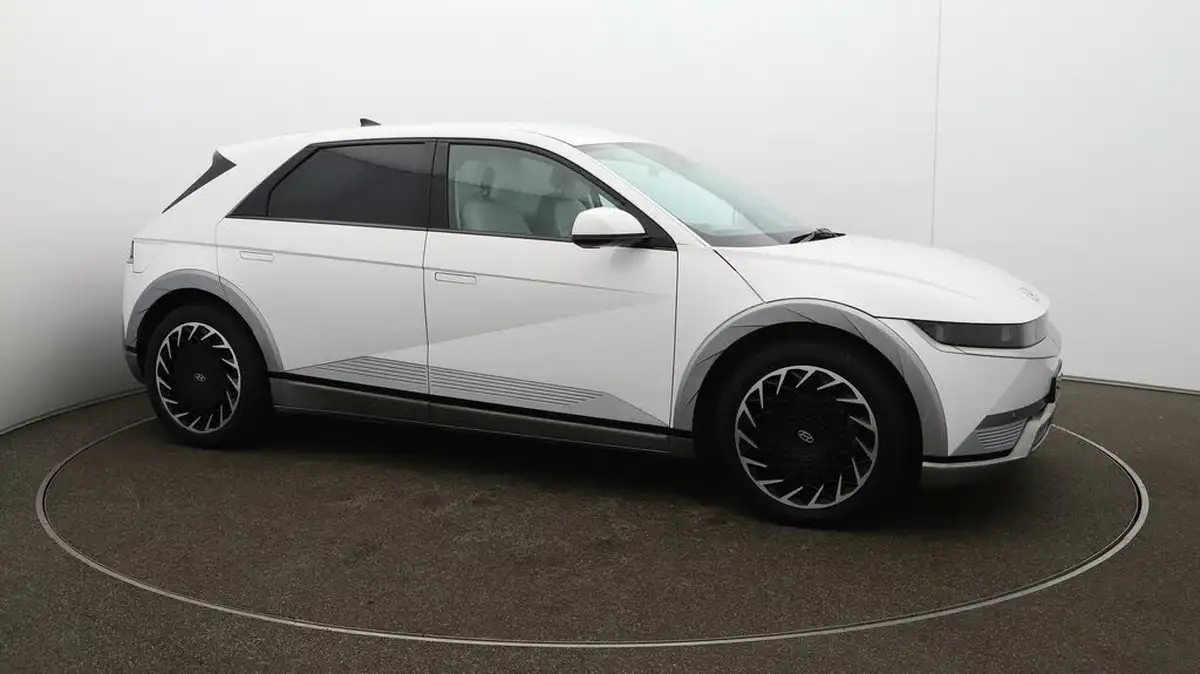 2022-hyundai-ioniq-5-e-ultimate-217ps-73kwh-rwd-big-46