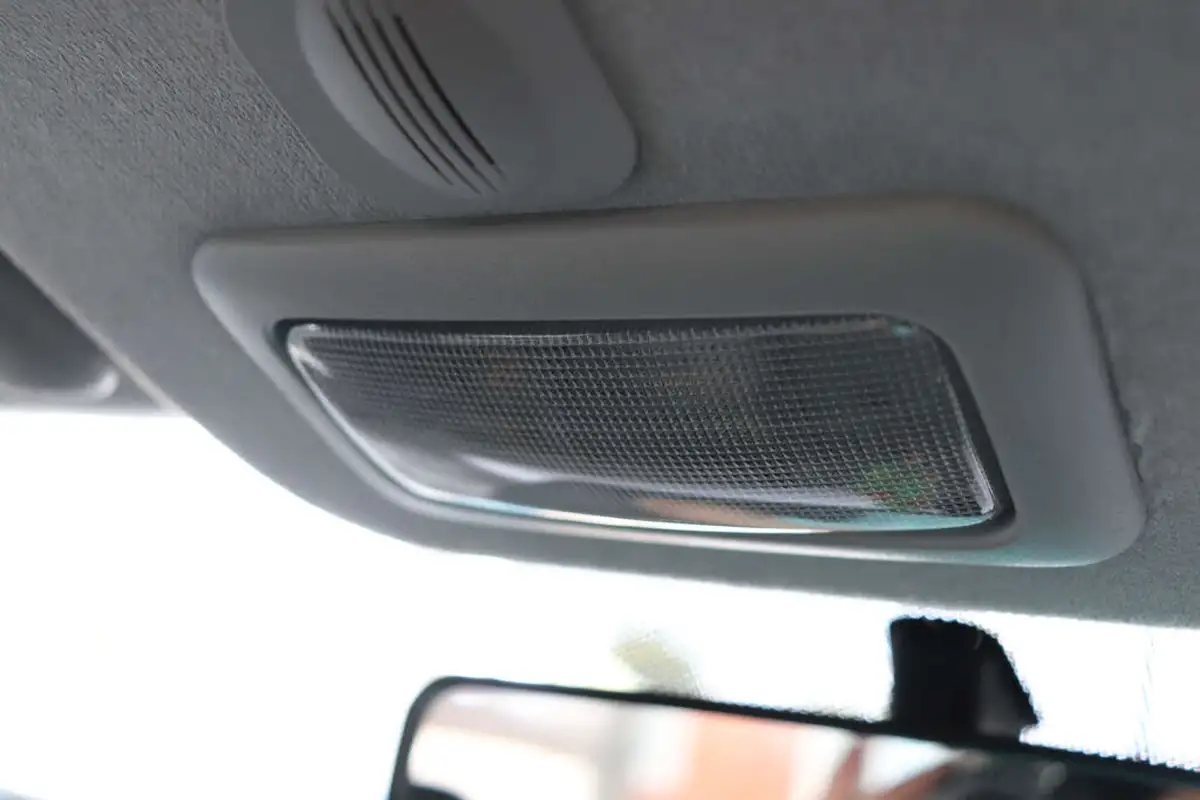 2020-fiat-panda-12-waze-big-44