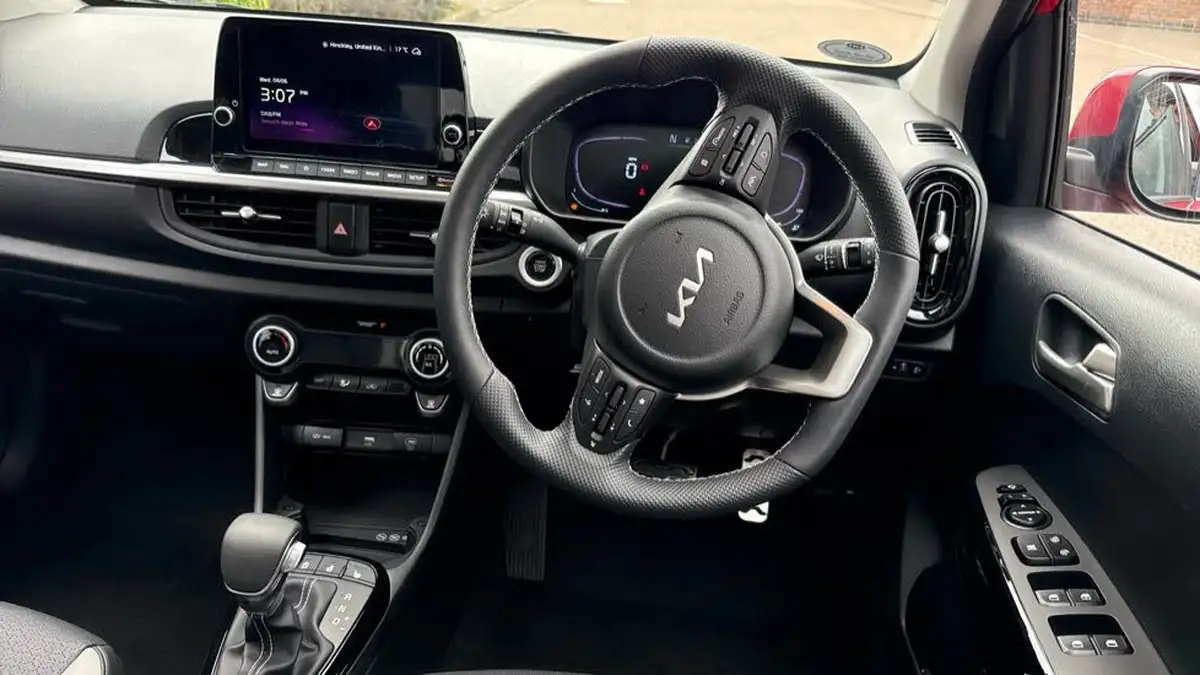 2025-kia-picanto-12-gt-line-s-auto-seq-big-30