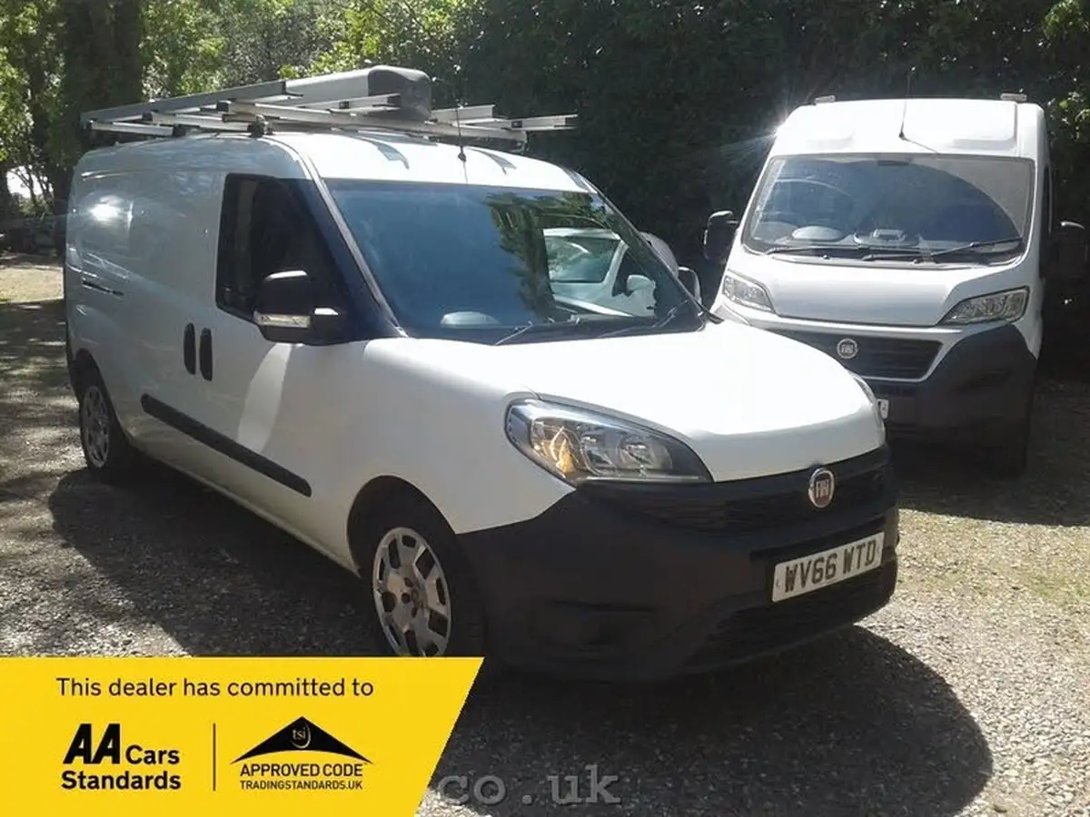 2015-fiat-doblo-cargo-16td-105eu-v-l1-refrigerated-van-big-0