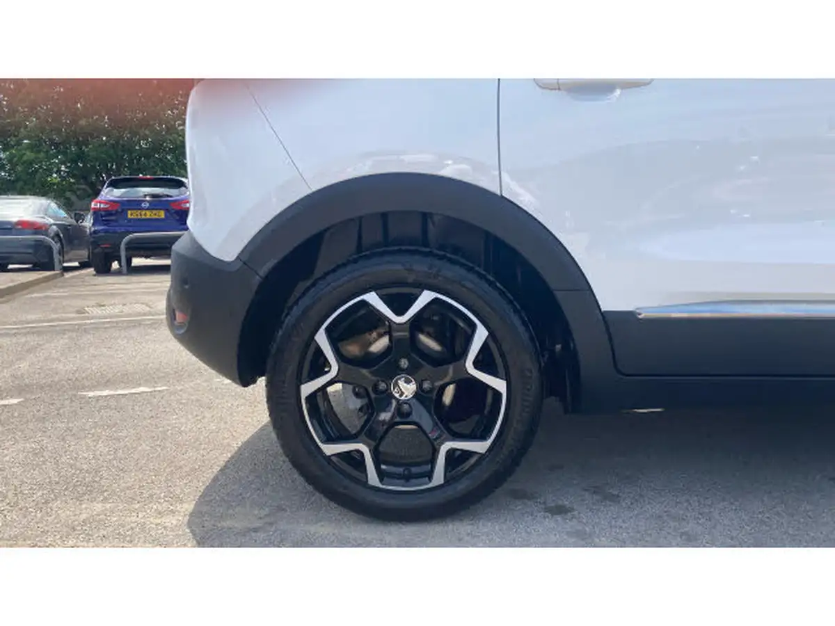 2022-vauxhall-crossland-12-ultimate-130ps-big-6