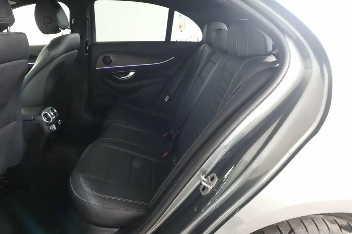 2020-mercedes-benz-e-class-20d-e300de-amg-line-eq-power-saloon-4d-big-12