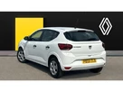 2022-dacia-sandero-10-sce-essential-small-1