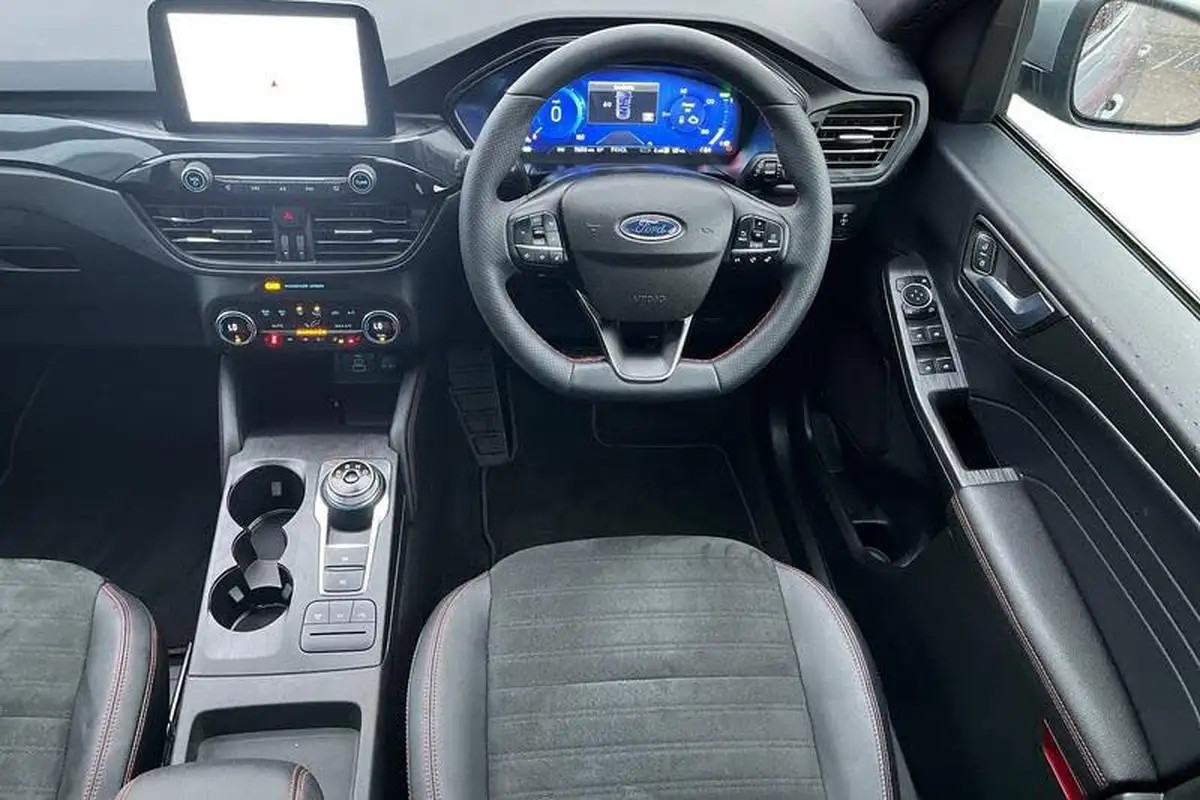 2022-ford-kuga-25t-st-line-x-edition-225ps-phev-big-10