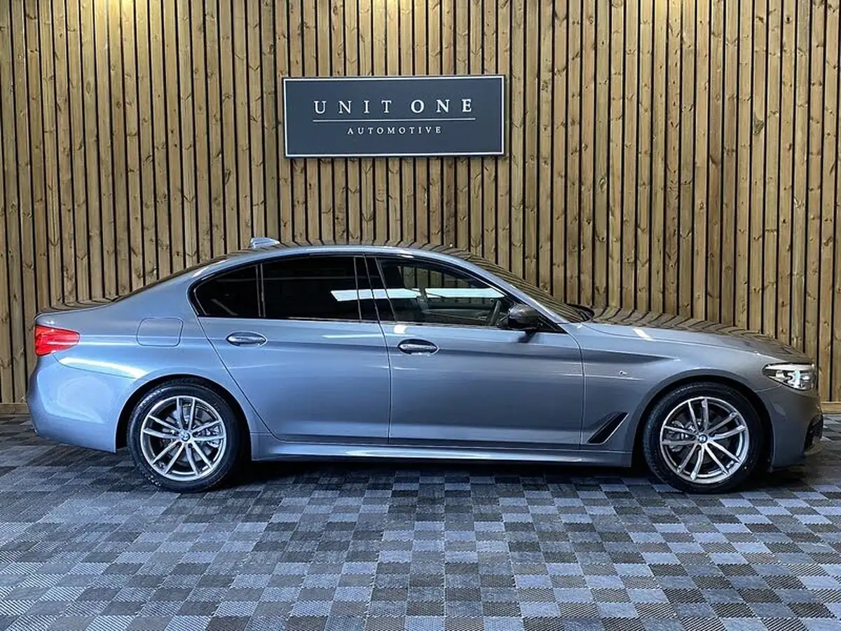 2017-bmw-5-series-20td-520d-m-sport-xdrive-saloon-4d-big-1