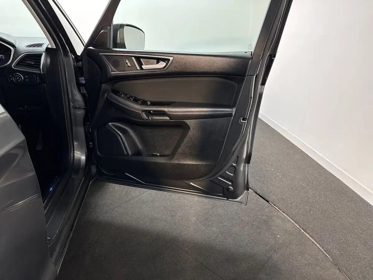 2018-ford-galaxy-20-titanium-150ps-big-34